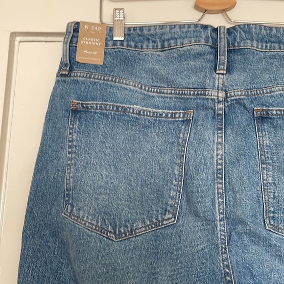 Madewell Petite Classic Straight Jeans in Corson Wash - Picture 5 of 8